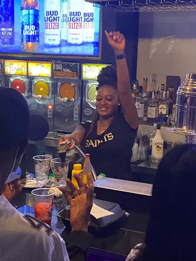 Meet Shondricka Richardson Dricka The Bartender Shoutout Atlanta